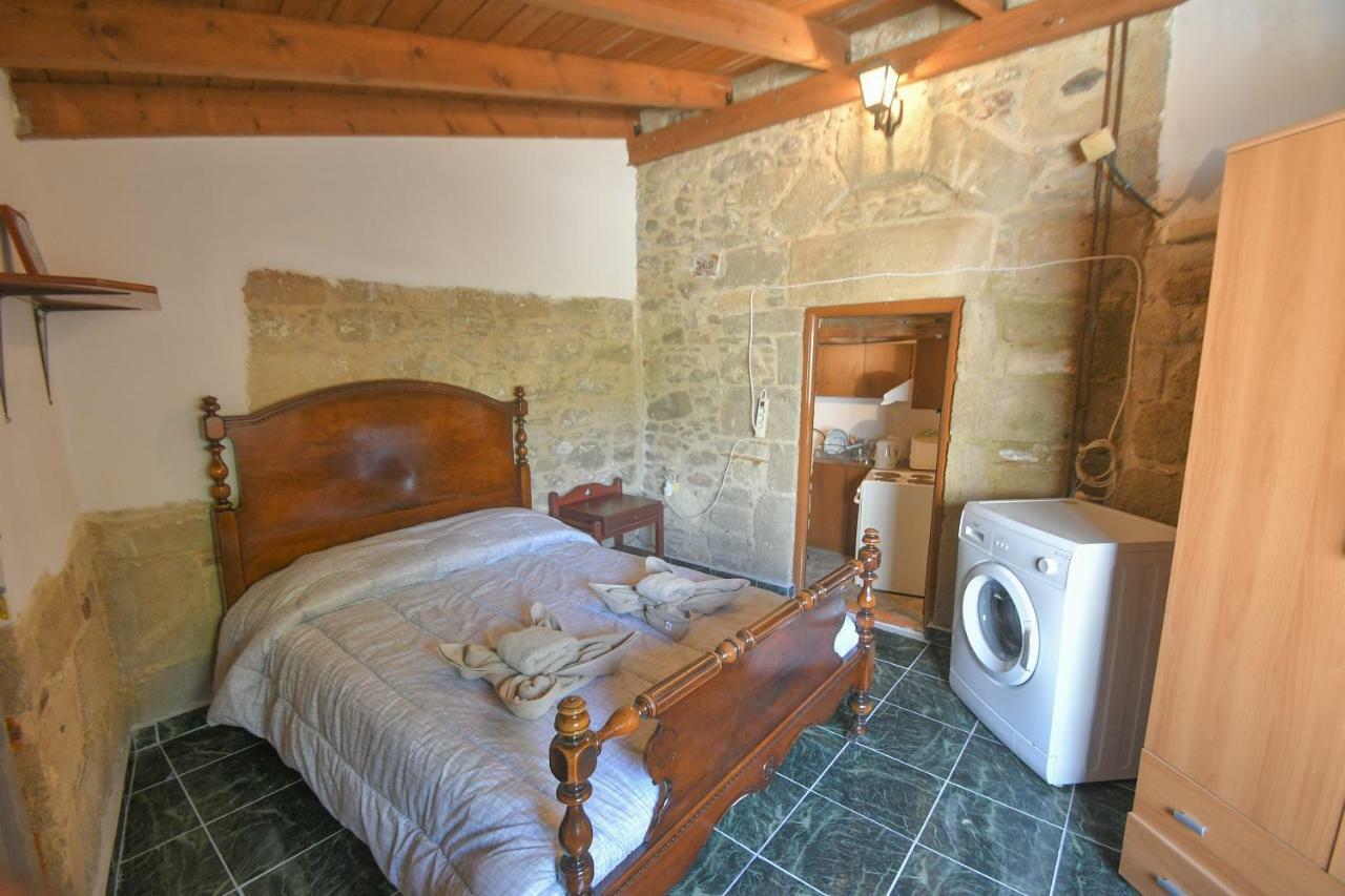 Ferienwohnung Stone House Malona Village Exterior foto